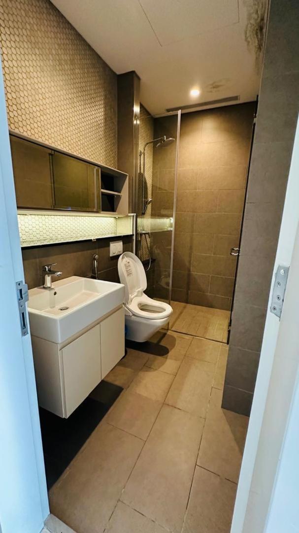 Apartament Lucentia Residents At Bbcc Lalaport Bukit Bintang Kuala Lumpur Zewnętrze zdjęcie