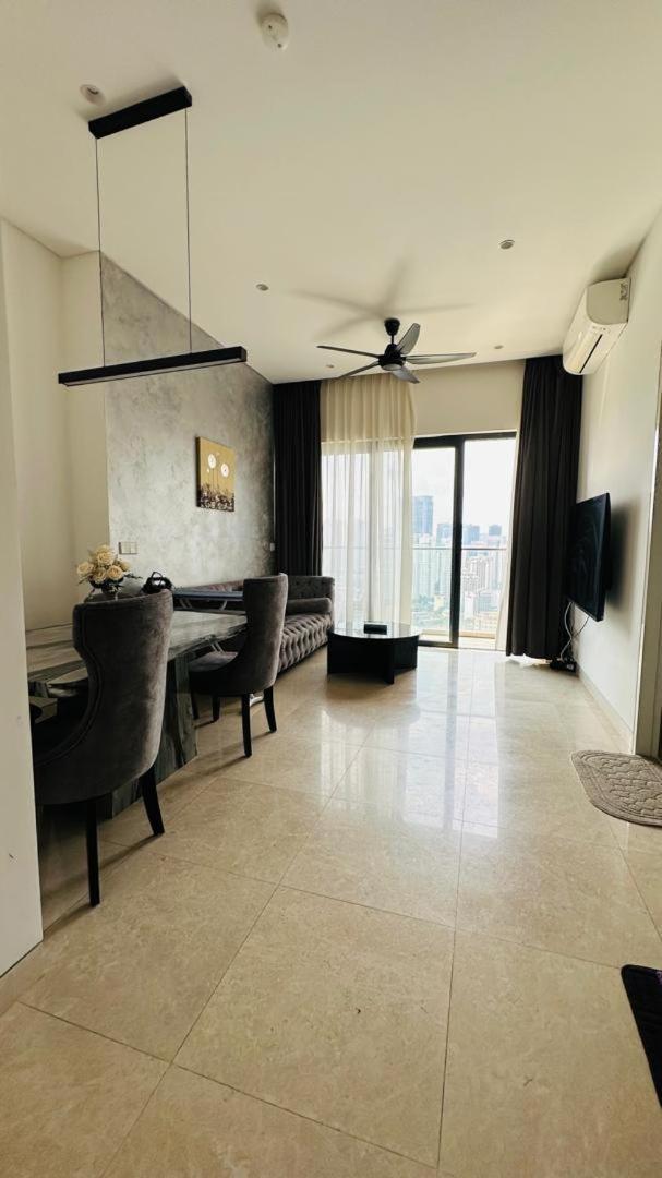 Apartament Lucentia Residents At Bbcc Lalaport Bukit Bintang Kuala Lumpur Zewnętrze zdjęcie