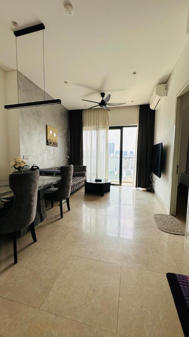 Apartament Lucentia Residents At Bbcc Lalaport Bukit Bintang Kuala Lumpur Zewnętrze zdjęcie