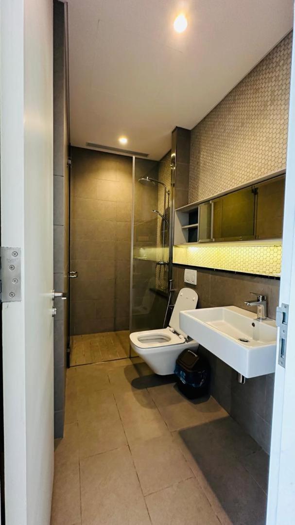 Apartament Lucentia Residents At Bbcc Lalaport Bukit Bintang Kuala Lumpur Zewnętrze zdjęcie
