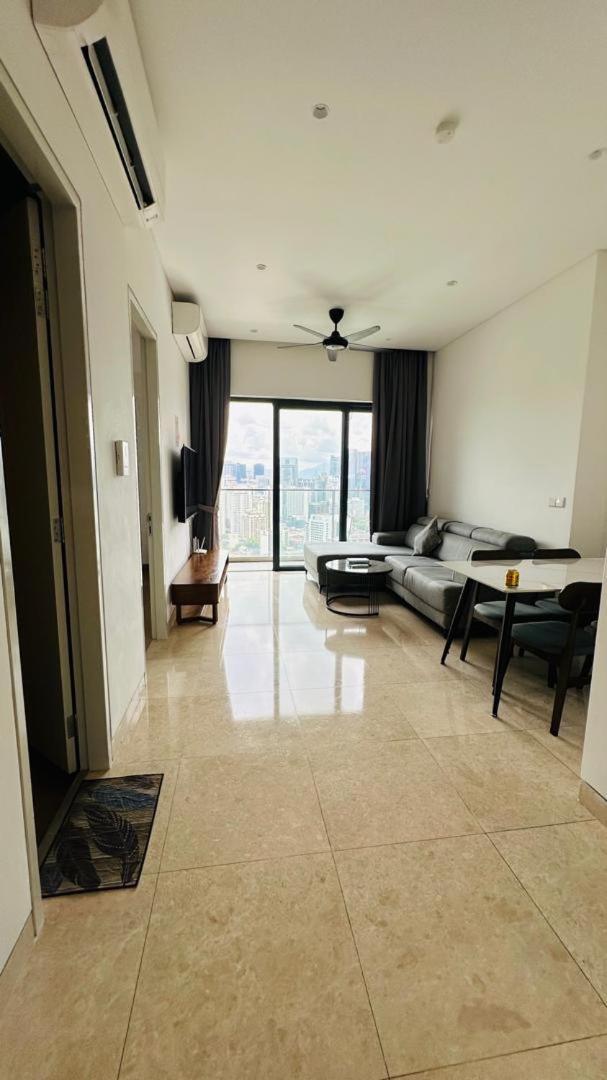 Apartament Lucentia Residents At Bbcc Lalaport Bukit Bintang Kuala Lumpur Zewnętrze zdjęcie